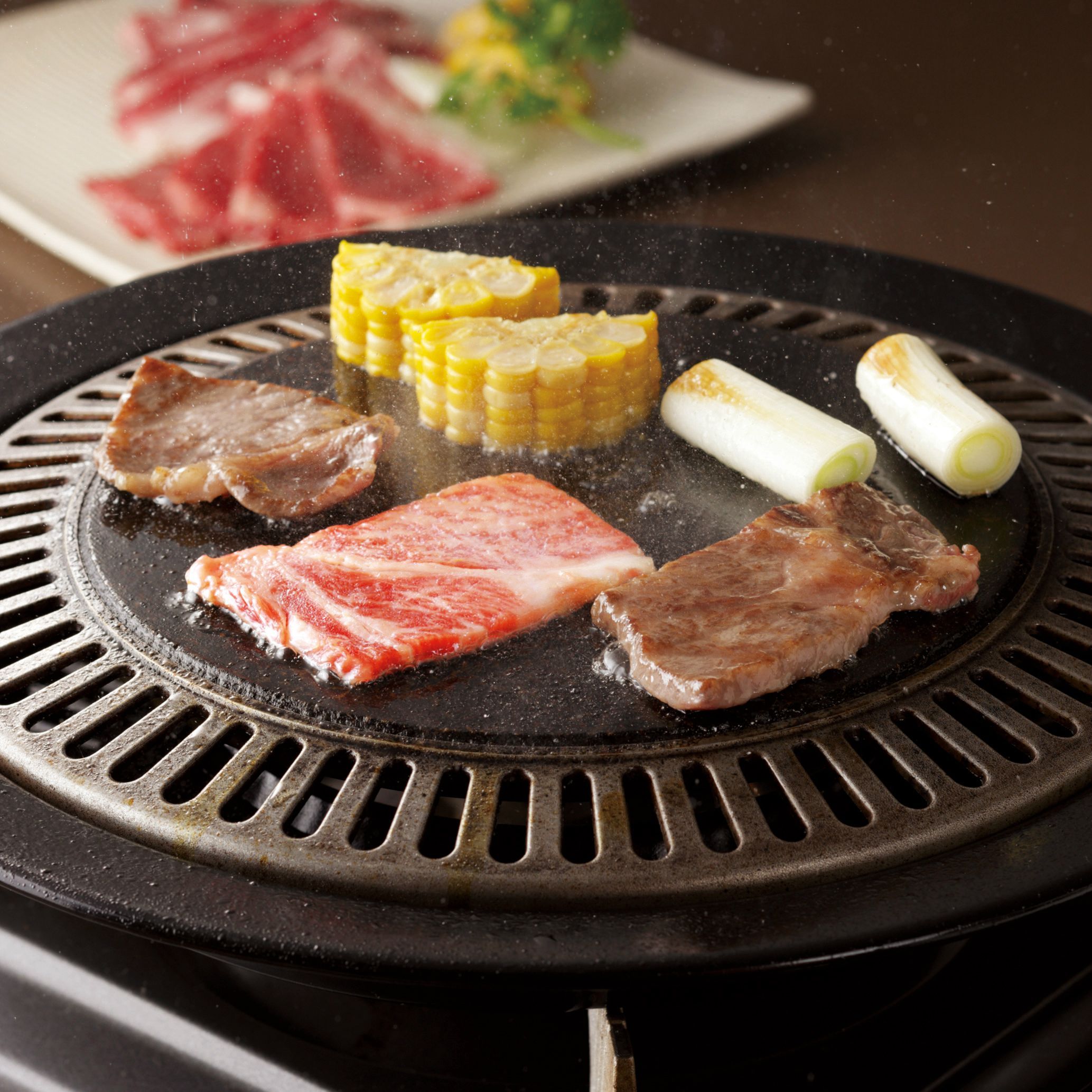 松阪牛 焼肉用 リブロース 550g肩ロース 800g賞味期限：出荷日より冷凍25日